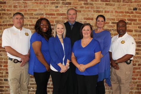 Leake County Justice Court in Carthage, MS